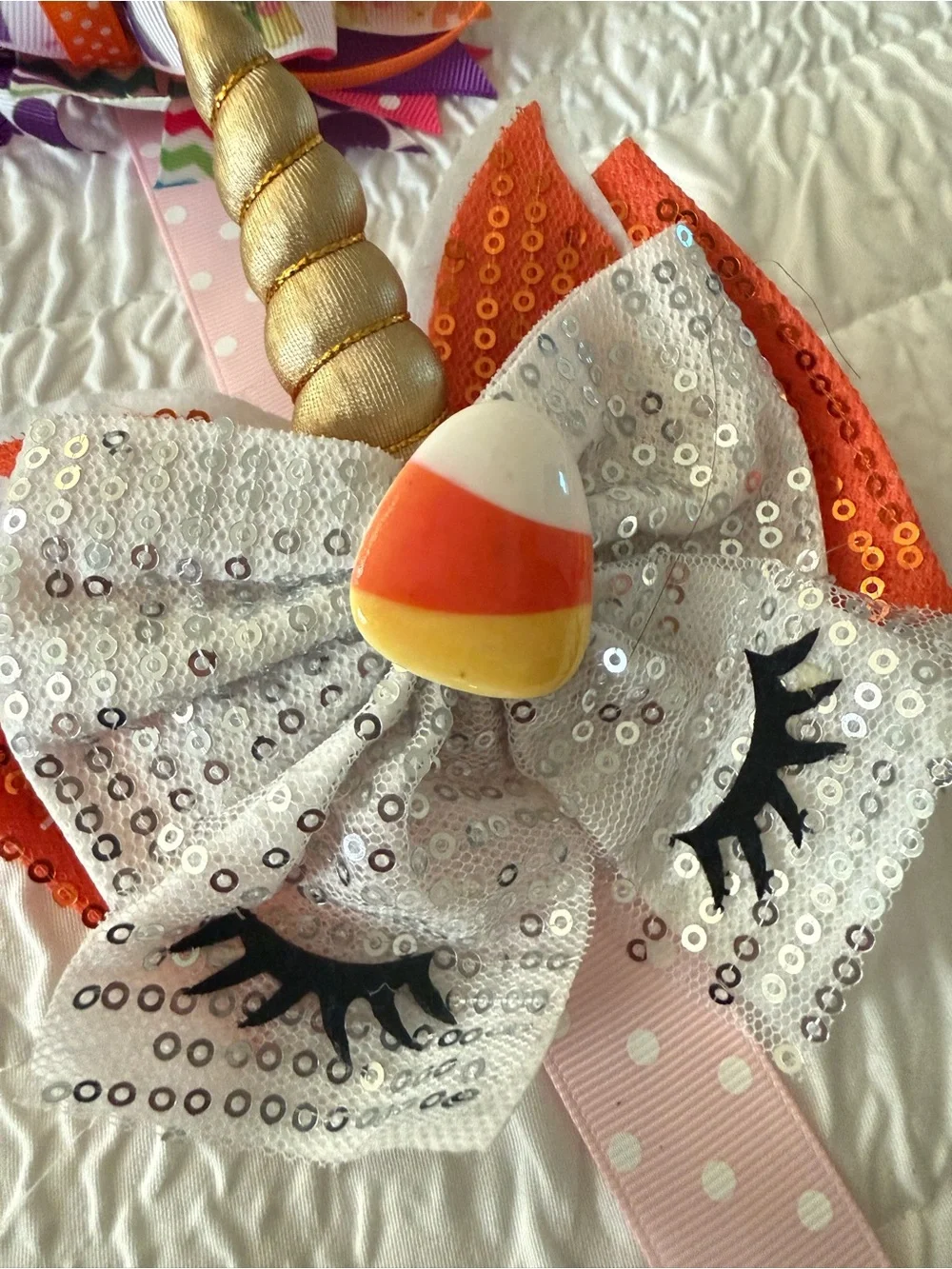 10 Hair Bow Set including Hello Kitty + 3 bow hangers